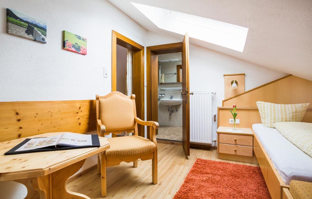 Gaestehaus Fitsch Obsteig Exterior photo